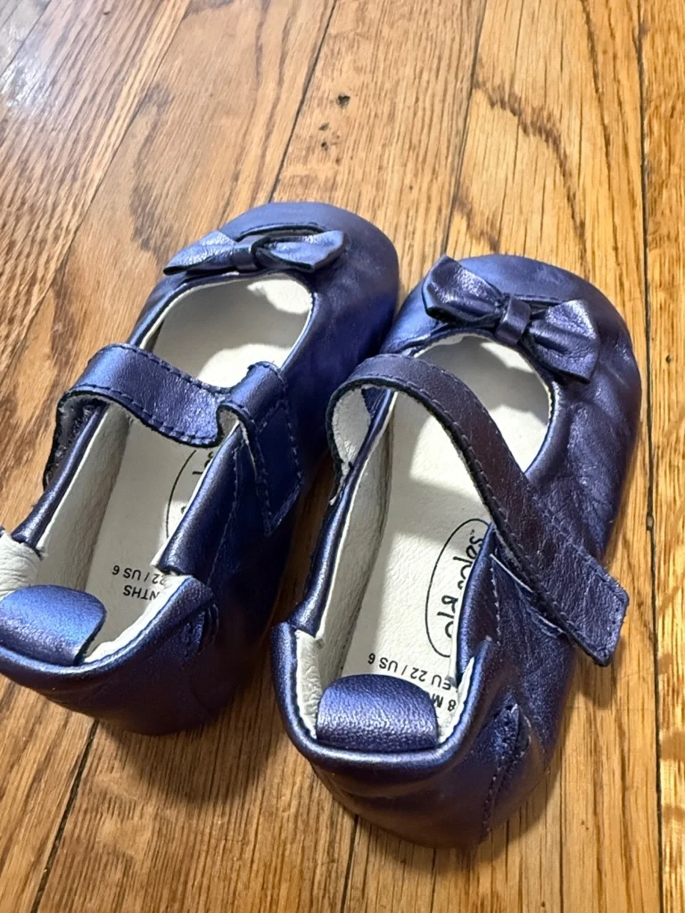 Old soles leather baby toddler Metallic Purple Mary Jane Shoes with Bow size 6